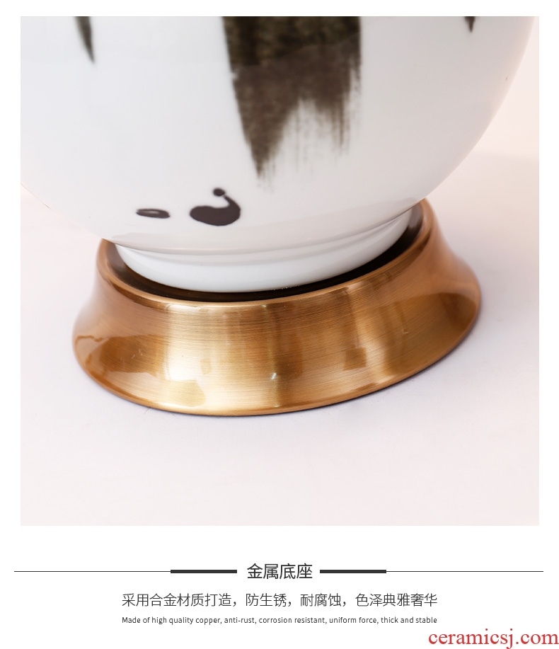 New Chinese style bedroom berth lamp of the blue and white porcelain ceramic classical zen restoring ancient ways to decorate the sitting room sofa tea table lamp