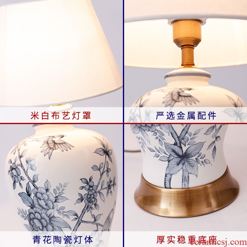 The New Chinese blue and white porcelain lamp classical key-2 luxury vintage American ceramic bedroom the head of a bed lamp is contracted and I sitting room