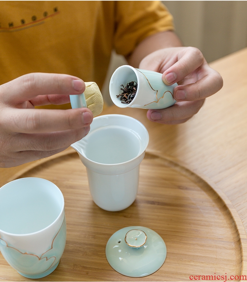 Ceramic travel kung fu tea set is suing celadon crack of portable with a second pot cup gift boxes