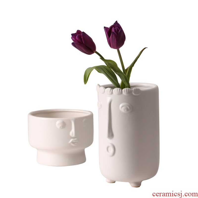 Creative face vases, ceramic flower arranging soft adornment Nordic light sitting room decoration luxury furnishing articles designer mock up room