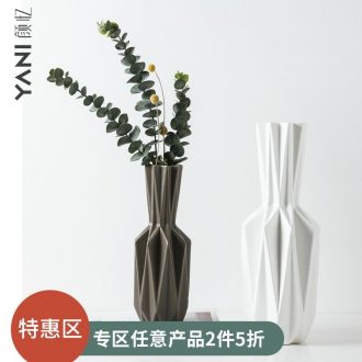 Nordic home TV ark, creative ceramic vase furnishing articles, the sitting room porch simulation flower flower flower vase decoration