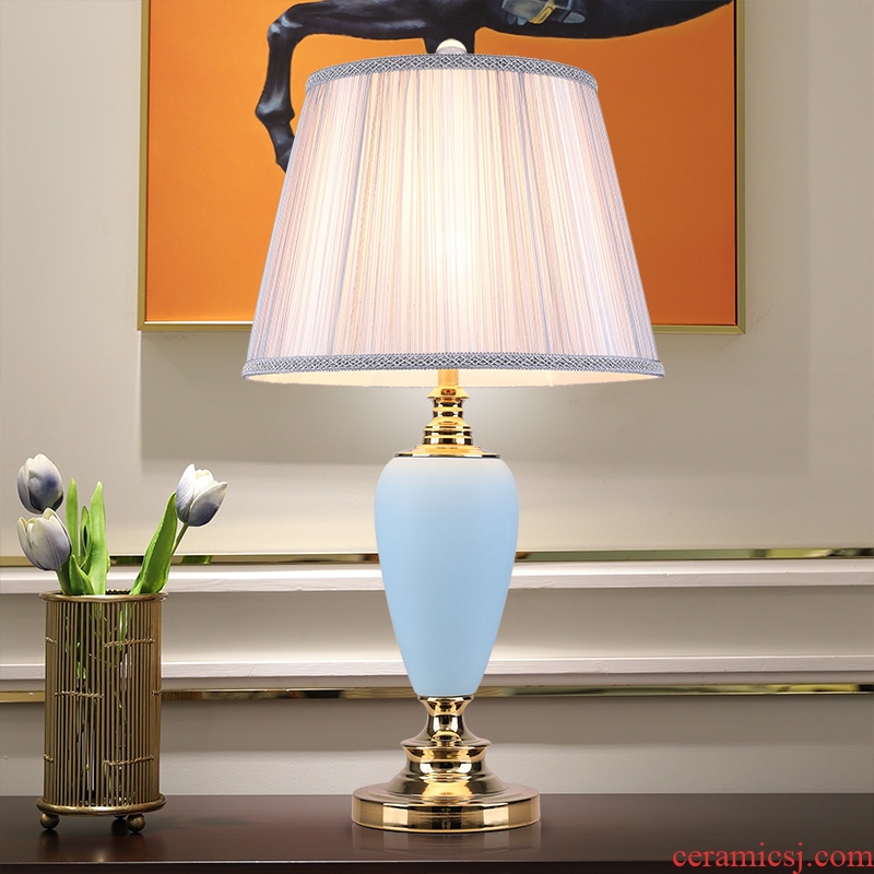 Light key-2 luxury ceramic desk lamp lamp decoration art of I and contracted American desk lamp of bedroom the head of a bed full of copper sitting room lamps and lanterns