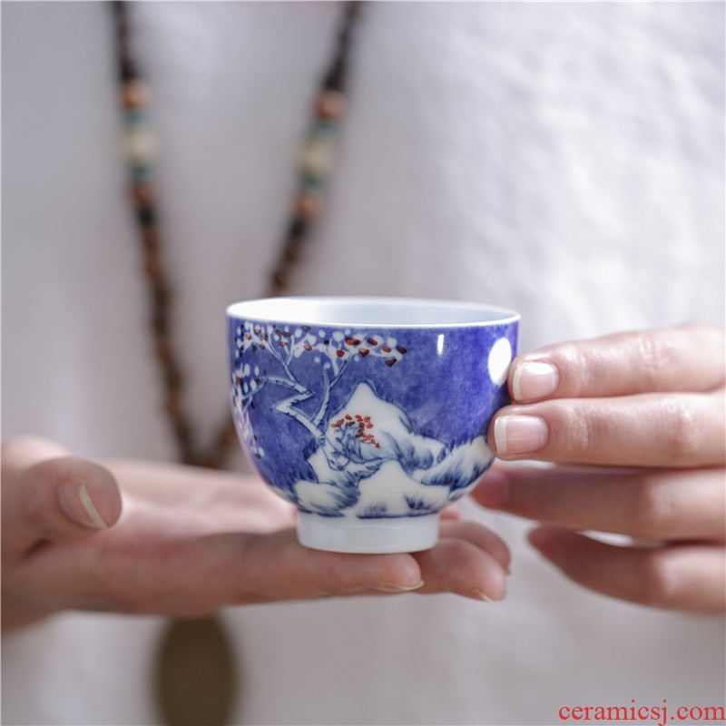 Qiu time hand - made ceramic kung fu tea cup bowl, master of blue and white porcelain tea sample tea cup only a single CPU