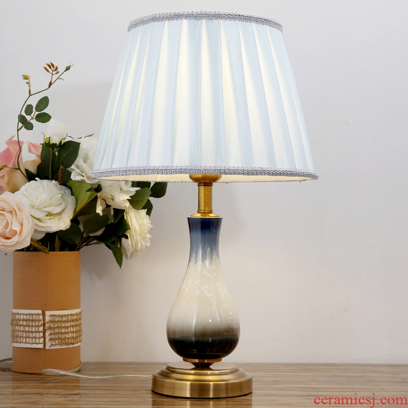 Contracted ceramic table lamps and lanterns of bedroom the head of a bed American romantic and warm light much creative study adornment marriage room living room