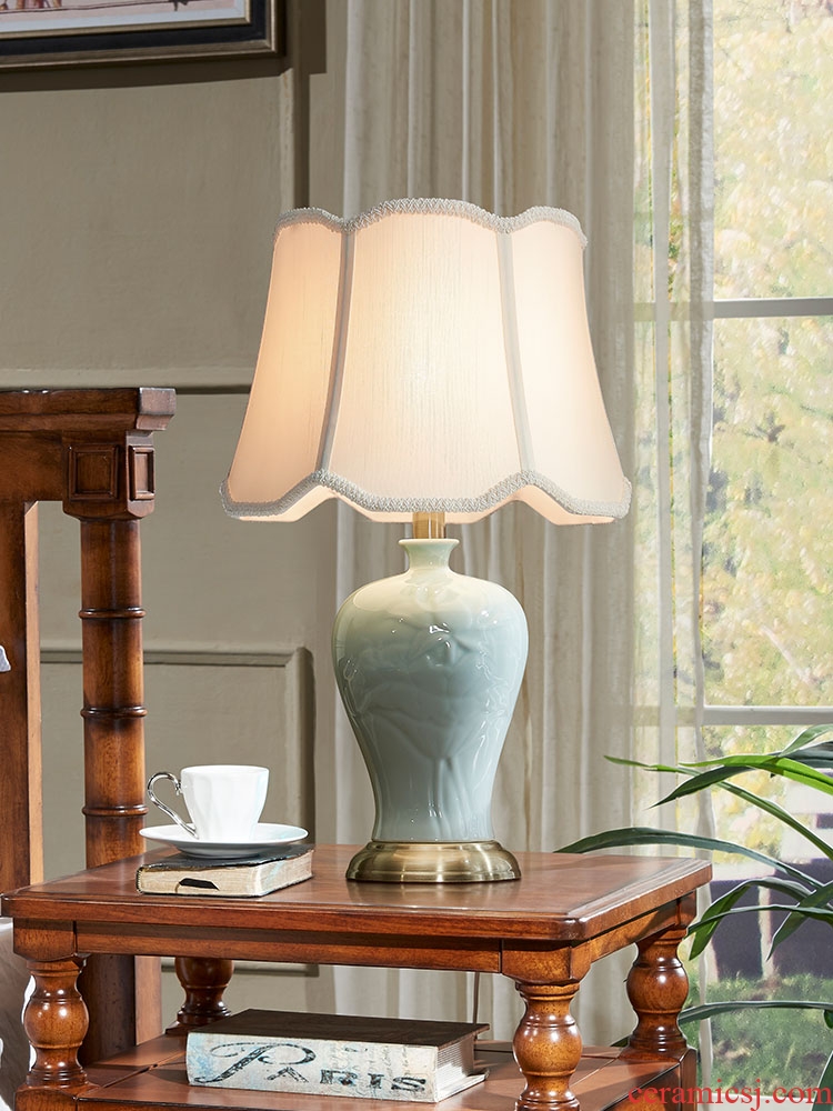 American ceramic desk lamp lamp of bedroom the head of a bed I and contracted creative new Chinese style wedding home sitting room sweet got connected