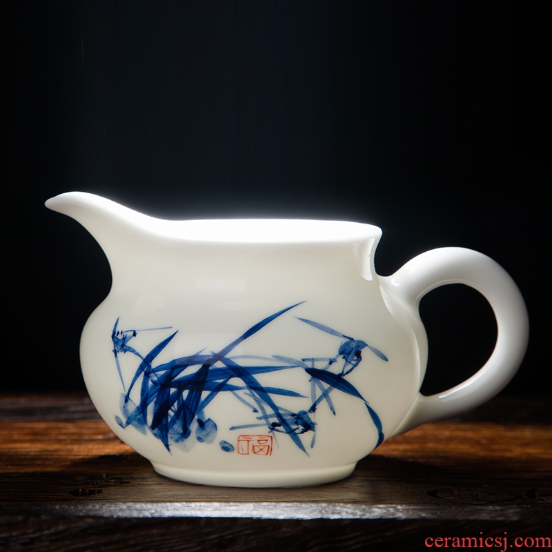 Jingdezhen ceramic thin foetus hand-painted porcelain tea set points fair mug of tea put manual kung fu tea tea sea side