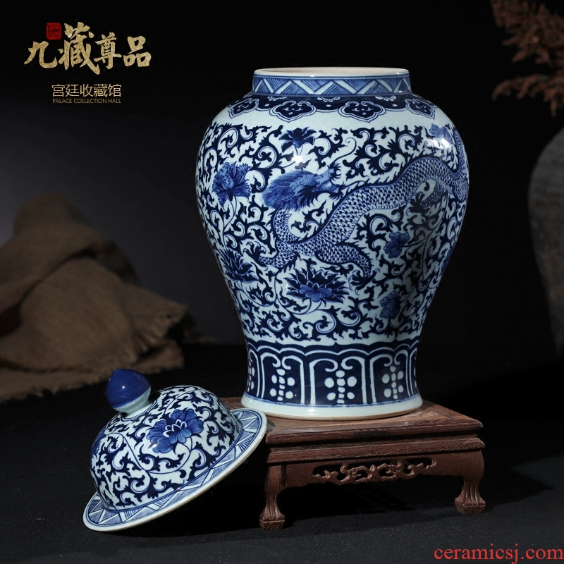 Blue and white porcelain of jingdezhen ceramics general tank furnishing articles of Chinese style living room TV cabinet storage tank decorative arts and crafts