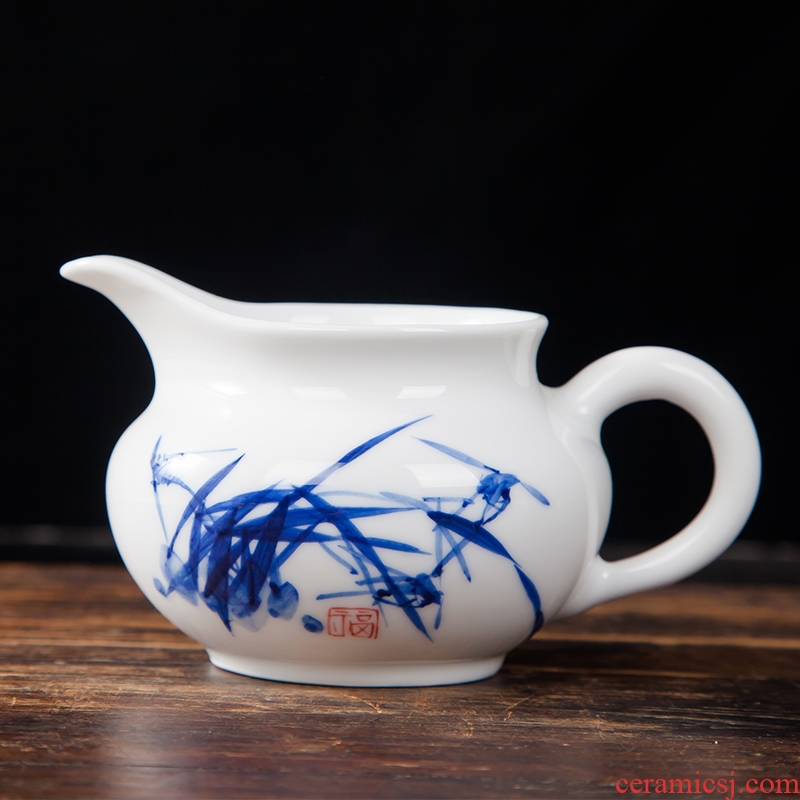 Jingdezhen ceramic thin foetus hand-painted porcelain tea set points fair mug of tea put manual kung fu tea tea sea side