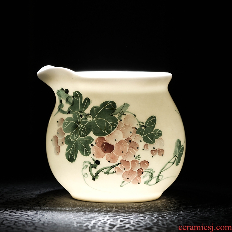 Jingdezhen hand - made under the glaze color ceramic fair keller kung fu tea accessories and cup and a cup of tea is tea sea