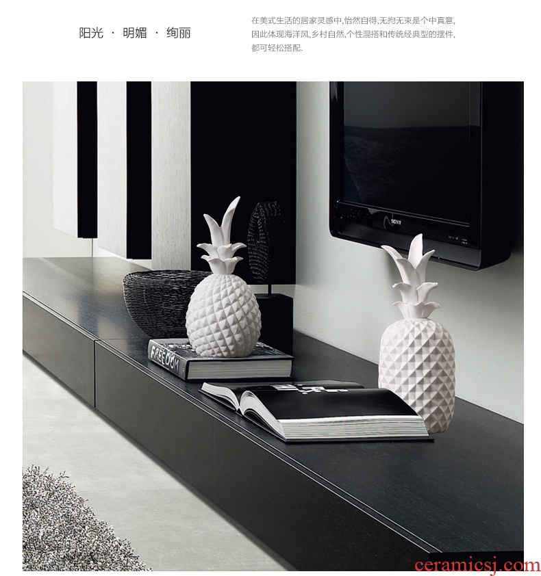 【 for 】 pineapple furnishing articles matte white ceramic soft adornment ornament adornment of contemporary and contracted sitting room wine