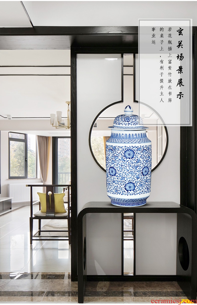 Checking antique blue and white porcelain of jingdezhen ceramics general tank storage tank furnishing articles of Chinese style living room decoration decoration