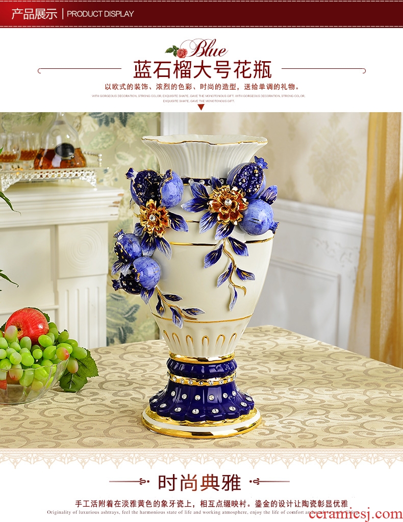 Jingdezhen ceramics red a thriving business large vases, new Chinese style living room porch ark adornment furnishing articles - 556840154158
