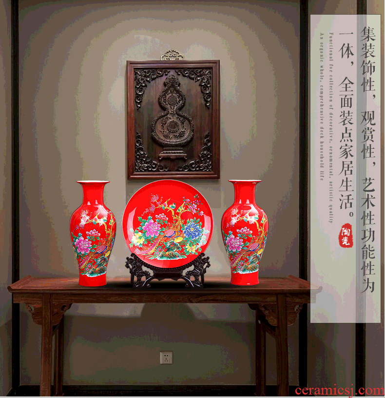 Jingdezhen ceramics painting of flowers and red three - piece vase furnishing articles of modern Chinese style sitting room adornment is placed gifts