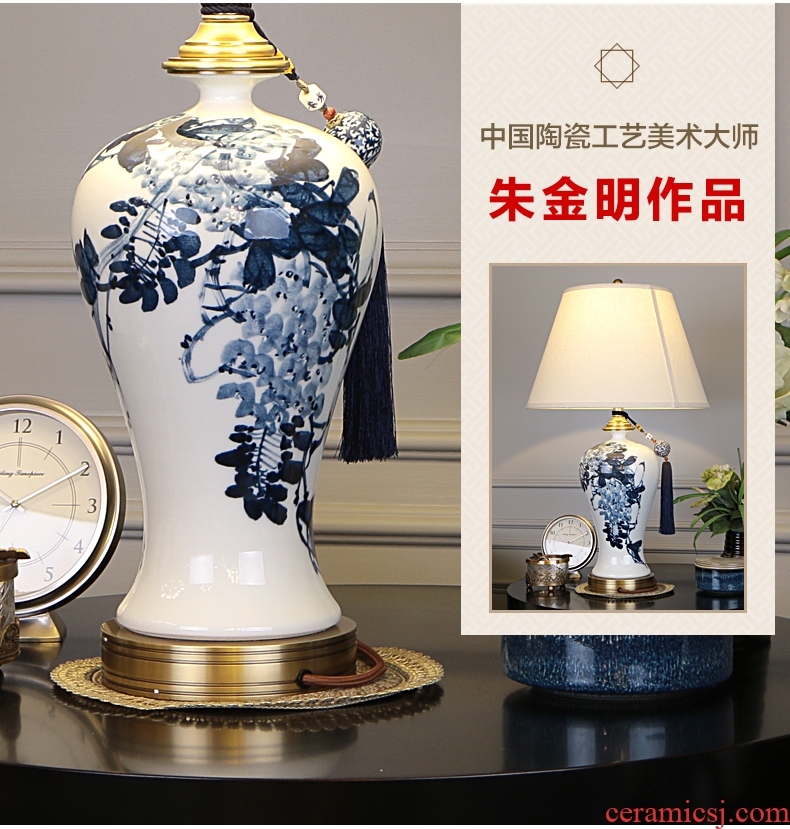 New Chinese blue and white porcelain ceramic desk lamp luxury villa living room atmosphere all copper chandelier lamp of bedroom the head of a bed