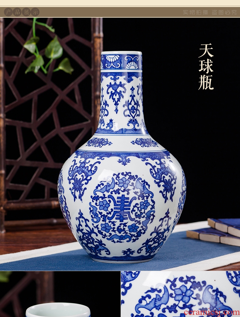 Jingdezhen ceramics antique blue and white porcelain vases, flower, modern home sitting room TV ark, crafts