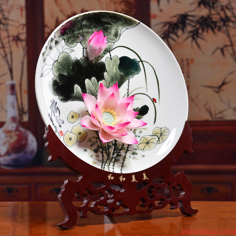 Oriental clay ceramic 12 inches hand-painted porcelain lotus hang dish sat TV ark wine partition plate household decoration