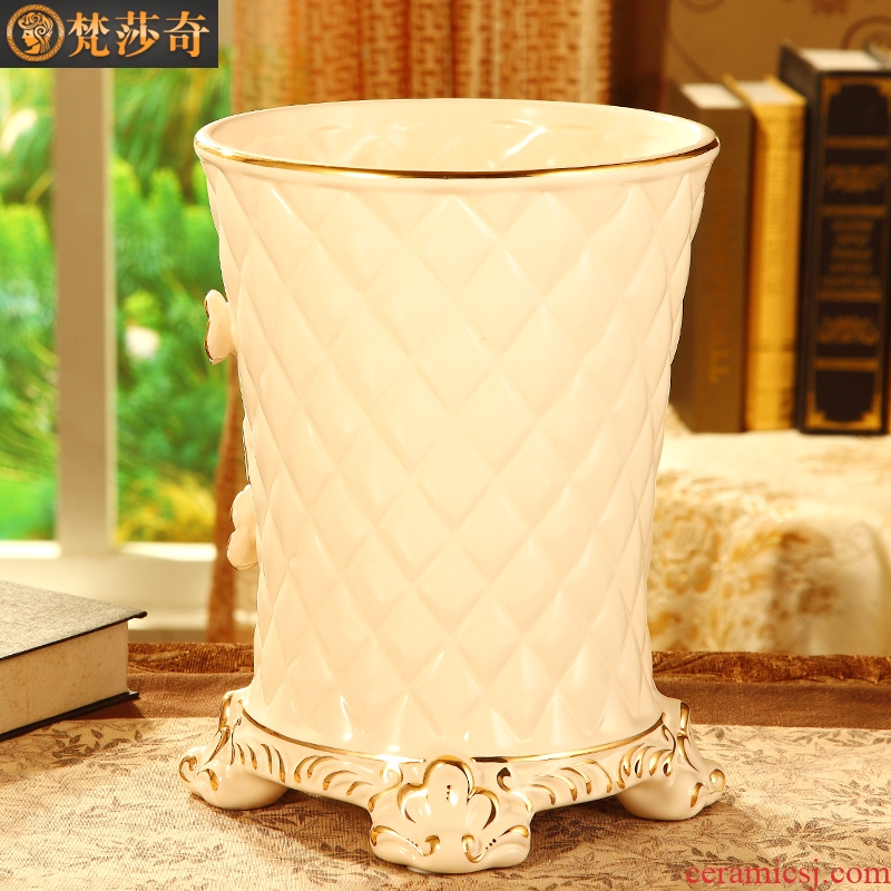 Vatican Sally 's key-2 luxury European - style trash can creative home sitting room of large - sized ceramic bin bedroom study toilet