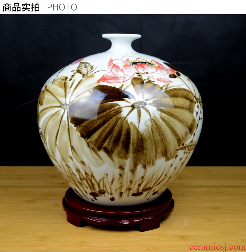 Jingdezhen ceramics hand - made of blue and white porcelain vase in the sitting room TV ark, home decoration crafts porcelain furnishing articles