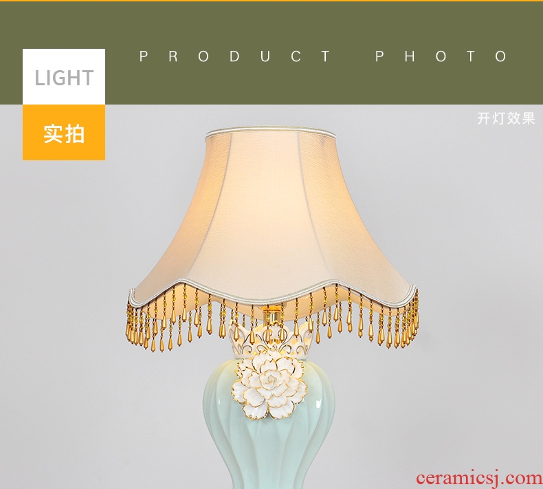 Ceramic lamp LED lamp of bedroom the head of a bed the study move sitting room adornment lamp creative manual up phnom penh pinch flower