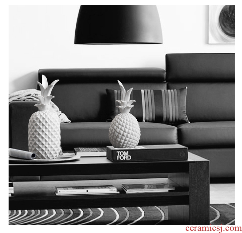 【 for 】 pineapple furnishing articles matte white ceramic soft adornment ornament adornment of contemporary and contracted sitting room wine