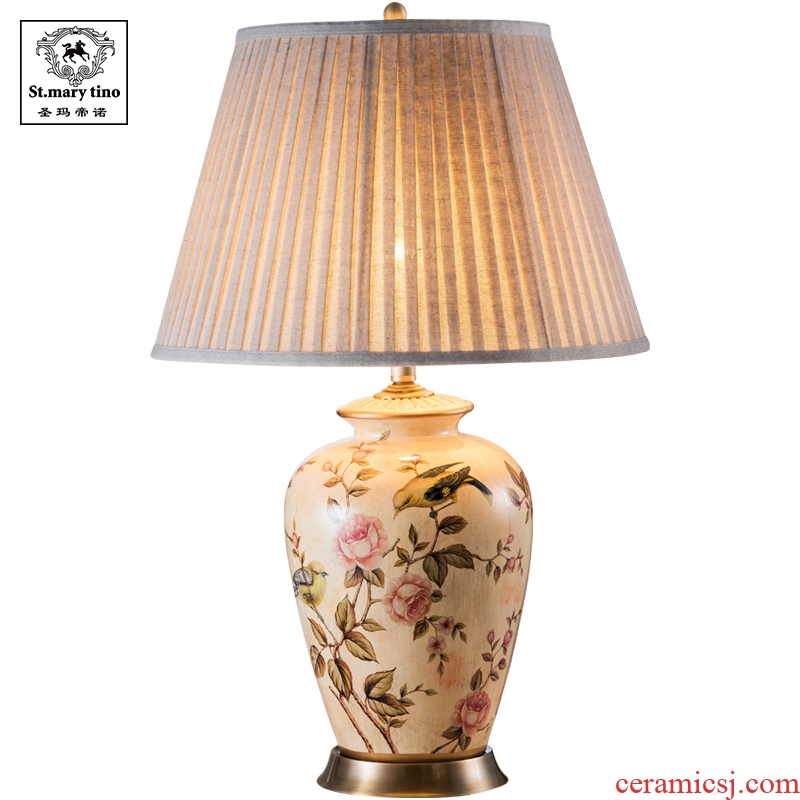 European ceramic desk lamp retro desk lamp of bedroom the head of a bed american-style villa living room study all copper ceramic desk lamp of flowers and birds