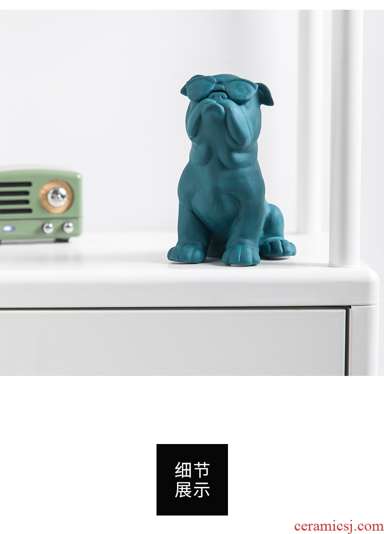 Nordic I and contracted, creative home sitting room bedroom desk bulldog ceramic furnishing articles on valentine 's day gift accessories