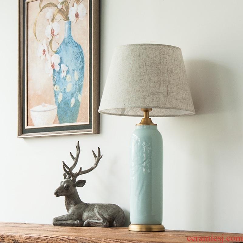 The Desk lamp of bedroom the head of a bed of modern American contracted copper decoration ceramics study hotel guest room Desk lamp sitting room 1053