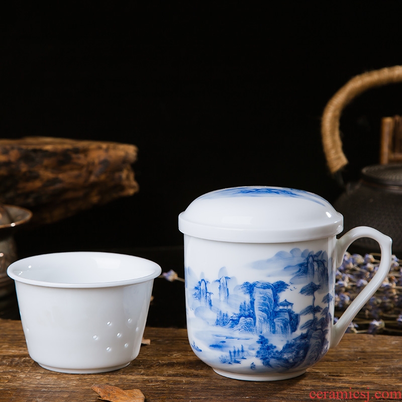 Jingdezhen ceramic hand - made porcelain painting landscape filtering cup cup tea cups with cover glass office meeting