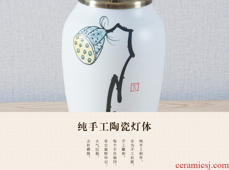 Modern new Chinese wind ceramic desk lamp hand - made of lotus seed contracted sitting room the bedroom the head of a bed lamp decoration lamps and lanterns is 1074