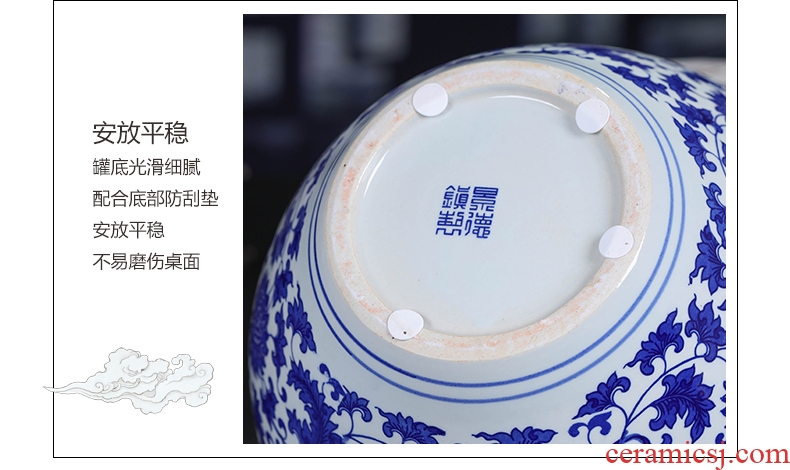 Jingdezhen blue and white ceramics with large POTS sealed puer tea caddy fixings receives the jar medium
