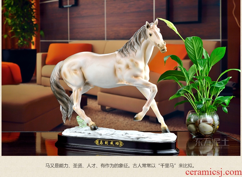 Oriental clay ceramic handicraft furnishing articles office business gifts to send the led/success D09-08