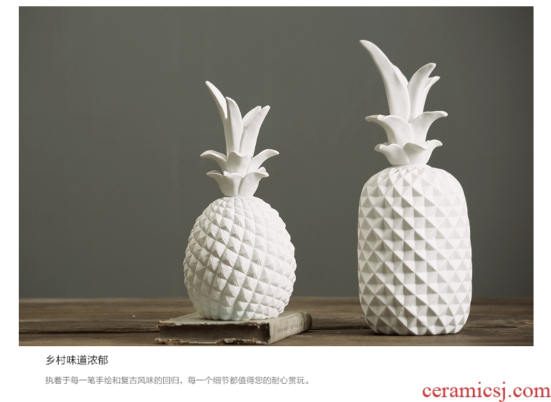 【 for 】 pineapple furnishing articles matte white ceramic soft adornment ornament adornment of contemporary and contracted sitting room wine