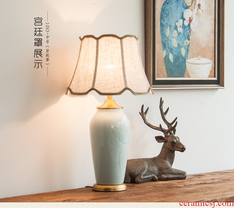 The Desk lamp of bedroom the head of a bed of modern American contracted copper decoration ceramics study hotel guest room Desk lamp sitting room 1053