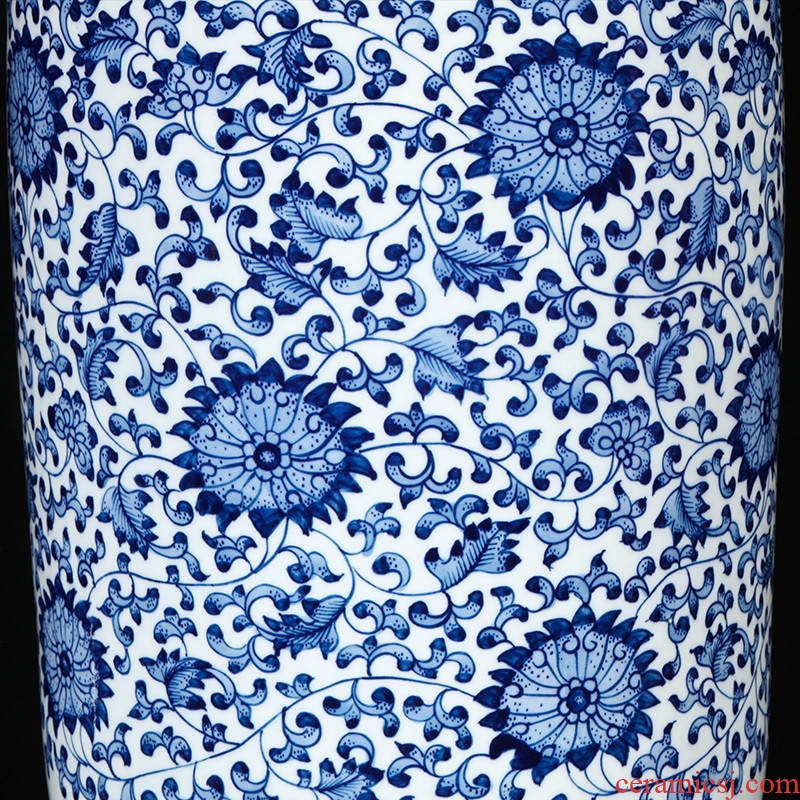 Checking antique blue and white porcelain of jingdezhen ceramics general tank storage tank furnishing articles of Chinese style living room decoration decoration