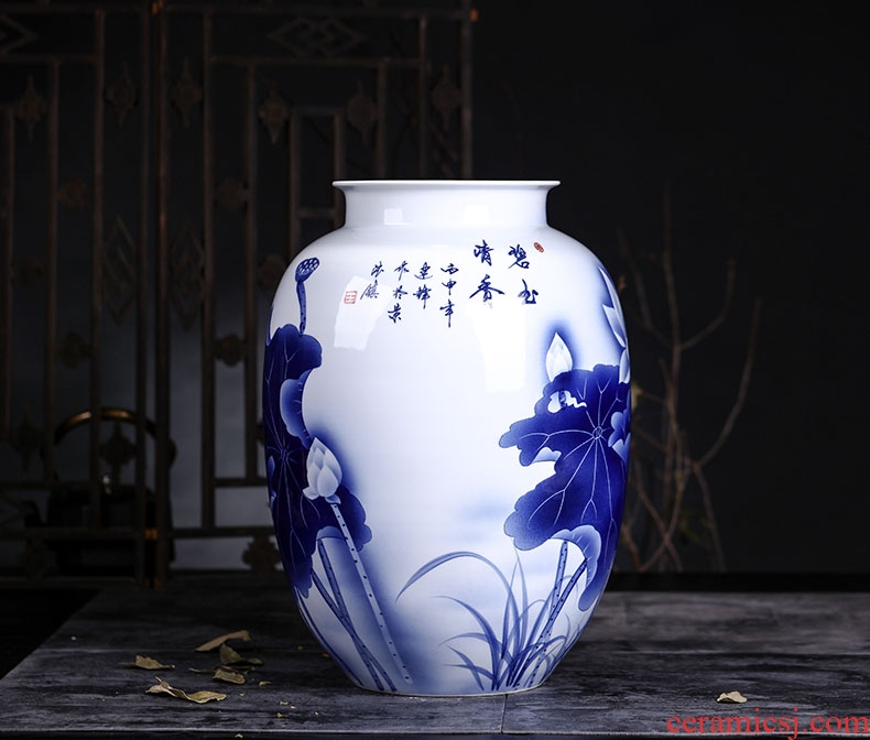 The Master of jingdezhen big hand - made ceramic vase furnishing articles large sitting room be born heavy flower arranging blue and white porcelain vase - 538305850181