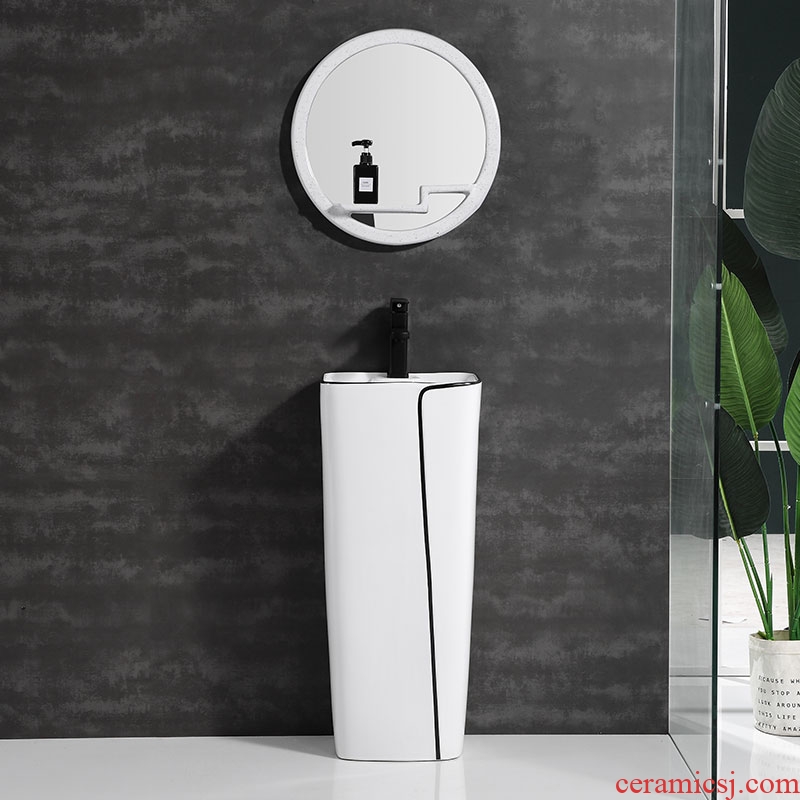 One - piece pillar basin ceramic lavatory basin bathroom toilet is suing balcony ground column vertical counters