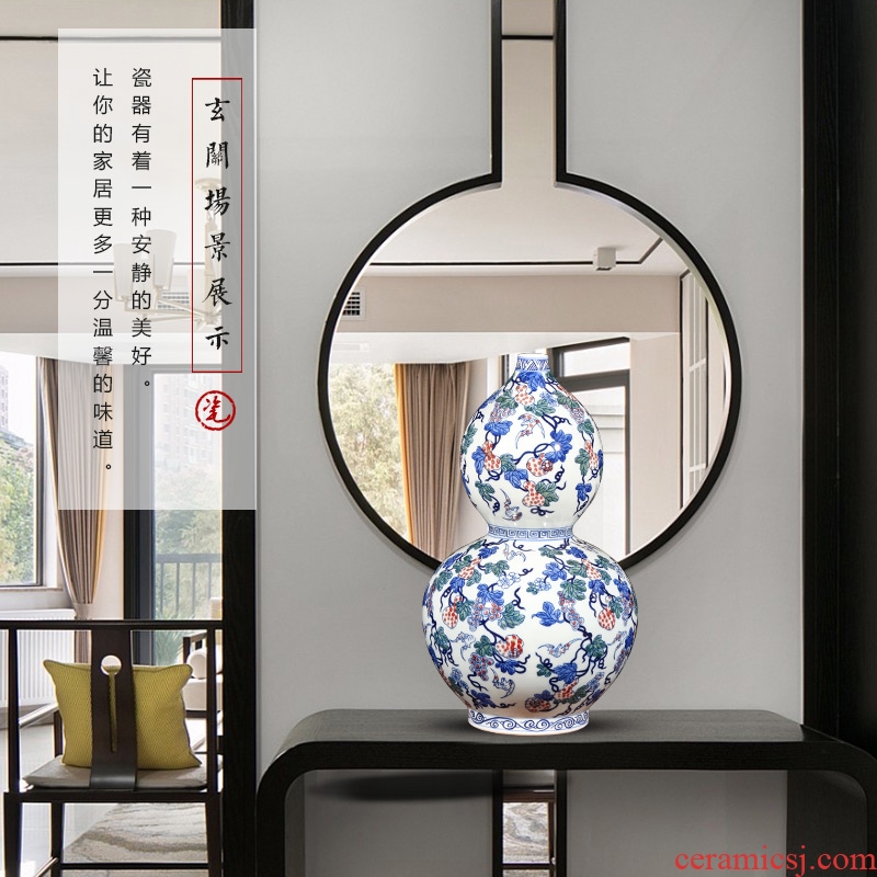 Jingdezhen ceramics imitation qianlong guardian gourd of blue and white porcelain vases, Chinese ancient frame sitting room adornment is placed