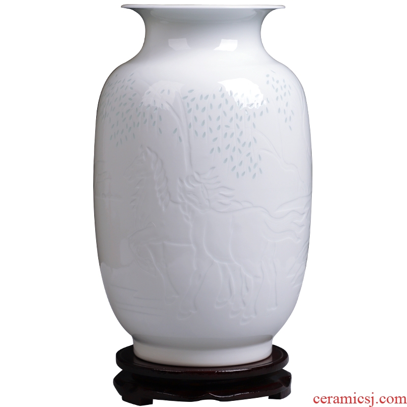 Jingdezhen ceramic landscape hand - made knife clay its vases, flower arrangement of Chinese style home sitting room adornment is placed