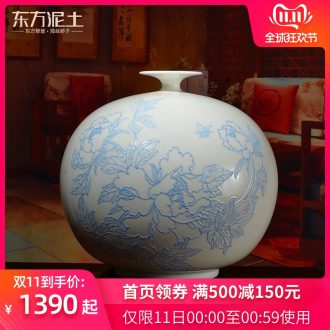 Oriental soil new Chinese hand - made white porcelain vase furnishing articles home sitting room adornment flower arrangement/blooming flowers
