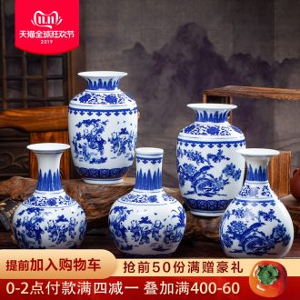 Jingdezhen ceramics antique blue and white porcelain vase lad idea gourd bottle sitting room adornment Chinese TV ark, furnishing articles