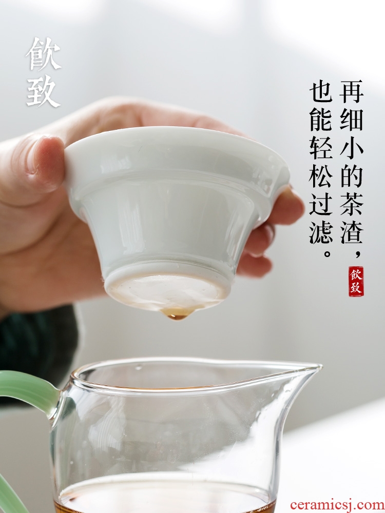 Ultimately responds to jingdezhen creative hand - made of blue and white porcelain tea filter) glass ceramic filter base kung fu tea set