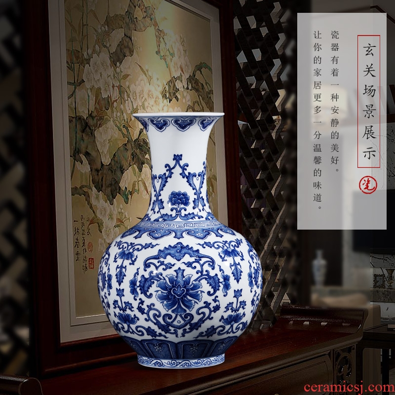 Jingdezhen ceramic hand - made of blue and white porcelain vases, flower arrangement of Chinese style household porcelain decoration furnishing articles large living room