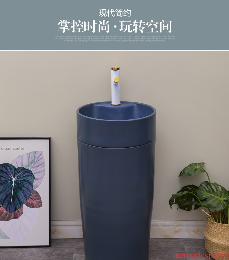 Northern wind column type lavatory basin of ceramic one - piece floor column balcony toilet lavabo contracted household