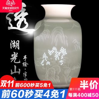 Jingdezhen ceramic landscape hand - made knife clay its vases, flower arrangement of Chinese style home sitting room adornment is placed