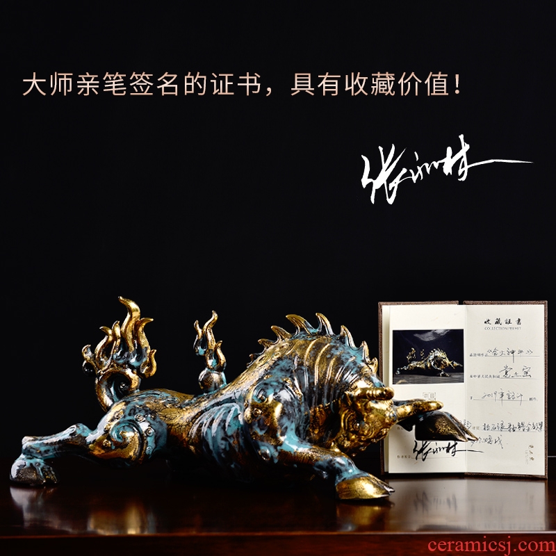 Oriental clay ceramic artisans Zhang Chang the teacher Lin, a bronze color series art furnishing articles/vulcan cattle