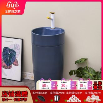 Northern wind column type lavatory basin of ceramic one - piece floor column balcony toilet lavabo contracted household