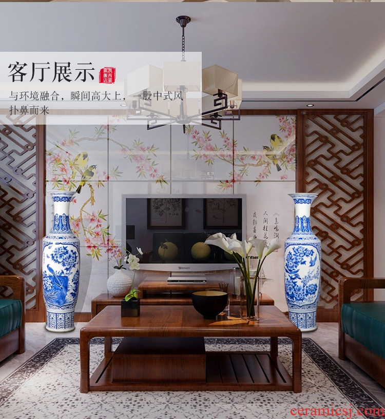 Blue and white porcelain of jingdezhen ceramics hand - made peony of large vases, Chinese style living room decoration villa furnishing articles