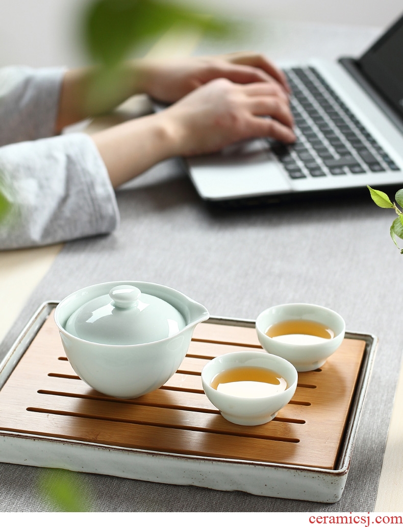 Ultimately responds to shadow celadon travel tea set a pot of two cups of portable package mini ceramic kunfu tea with crack cup