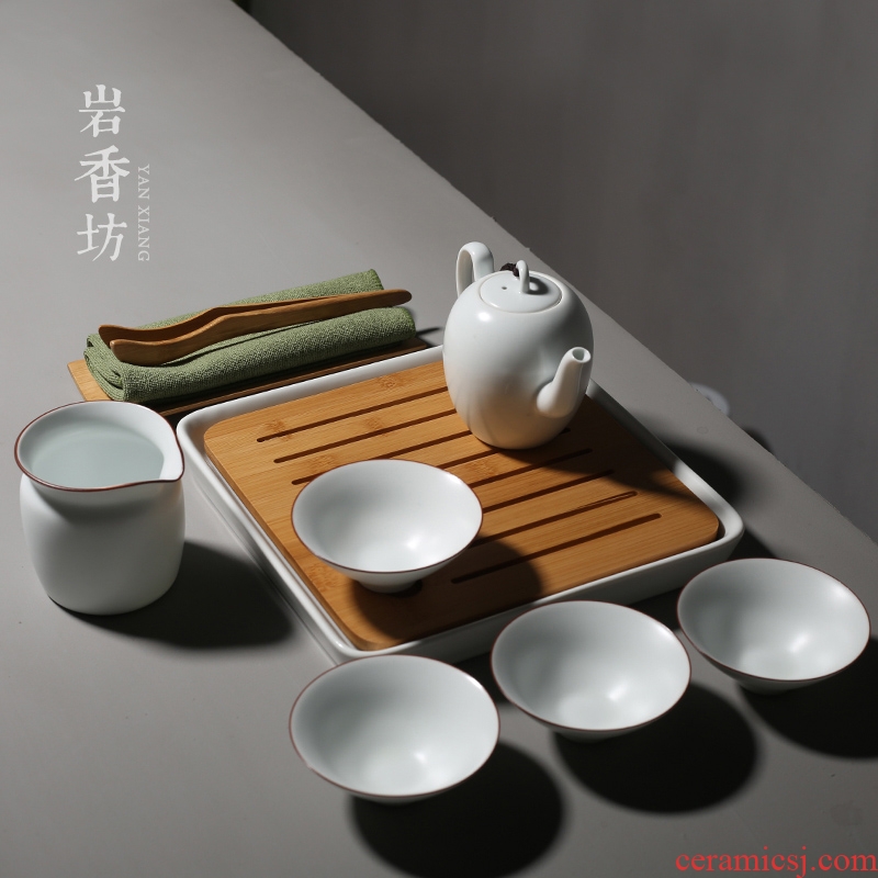 YanXiang fang fat white teapot tea set of a complete set of kung fu travel set of household porcelain gift boxes up