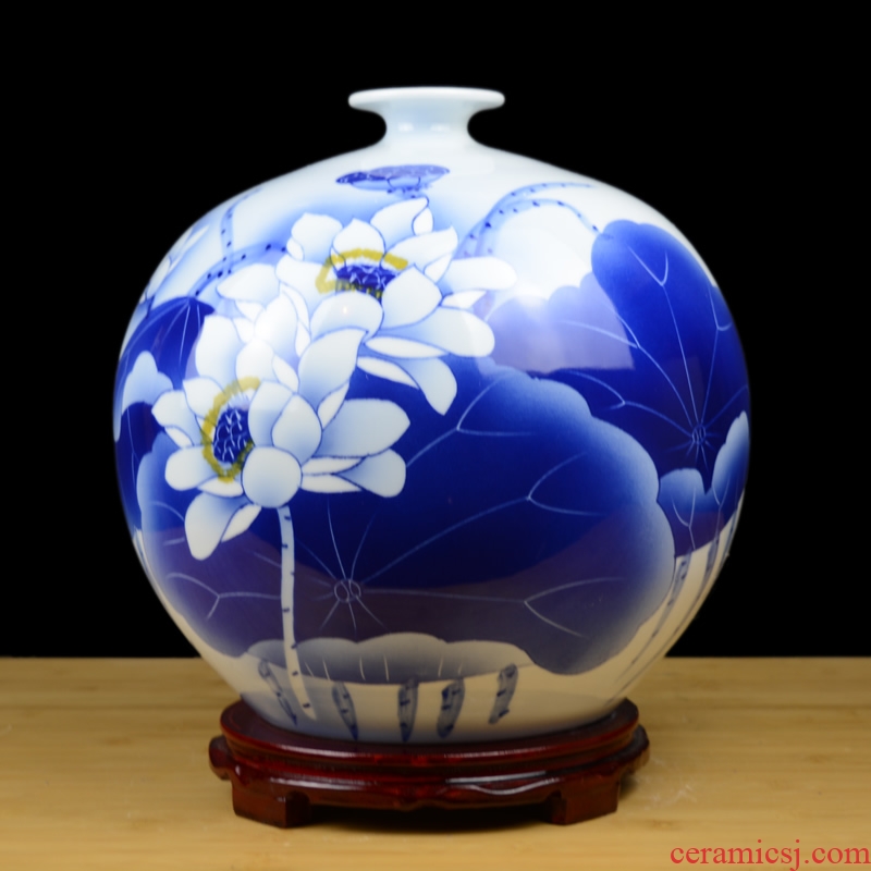 Jingdezhen ceramics hand - made lotus flower vase Chinese style living room TV cabinet porch household adornment handicraft furnishing articles